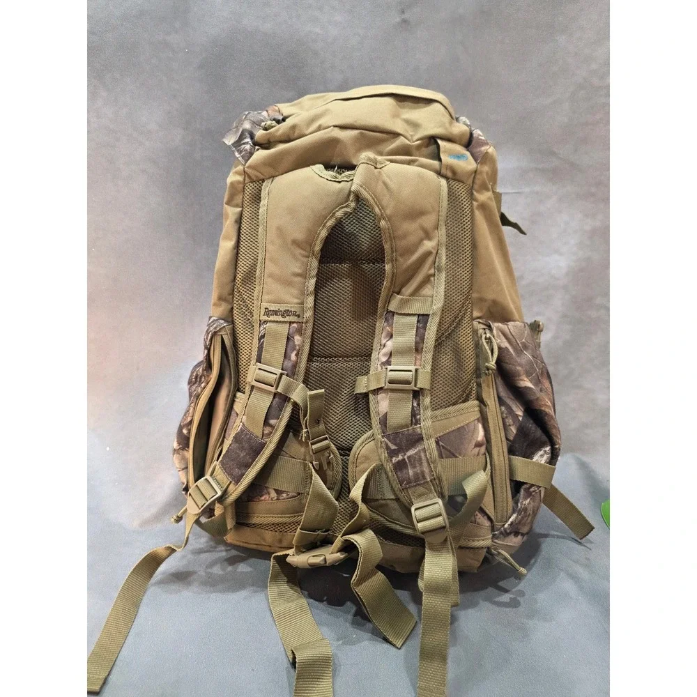 Remington Hunting Backpack Camo H2O Hydration Compatible Hiking Daypack Tan
